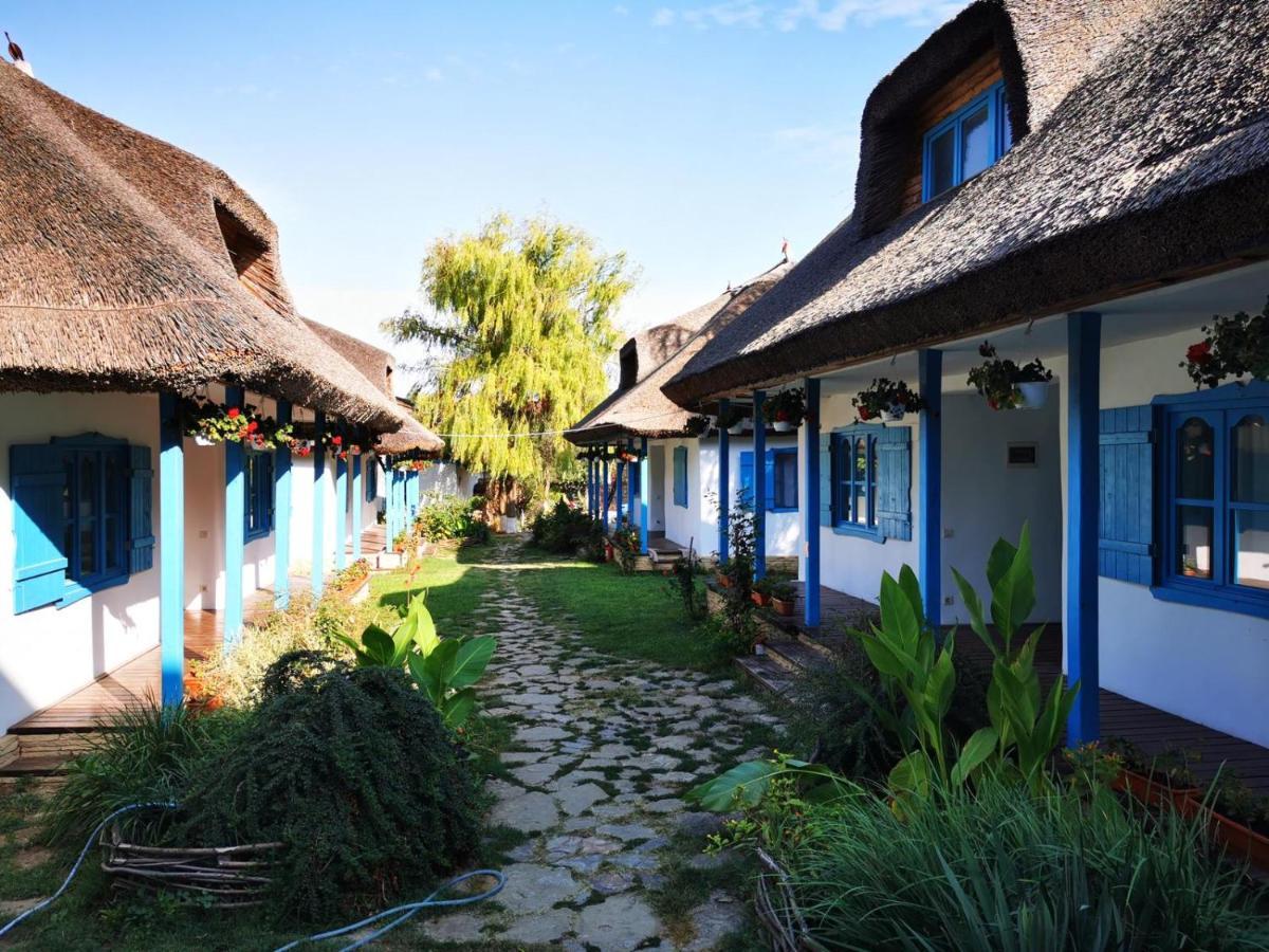 5 Chirpici - Small Traditional Resort Murighiol Esterno foto