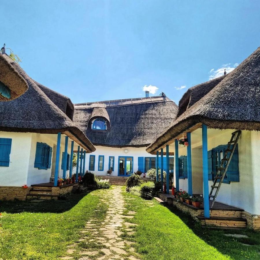 5 Chirpici - Small Traditional Resort Murighiol Esterno foto